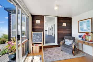 100 Haven Street, Moeraki