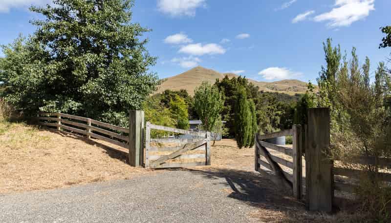 371 Longbush Road, Hinakura, Martinborough