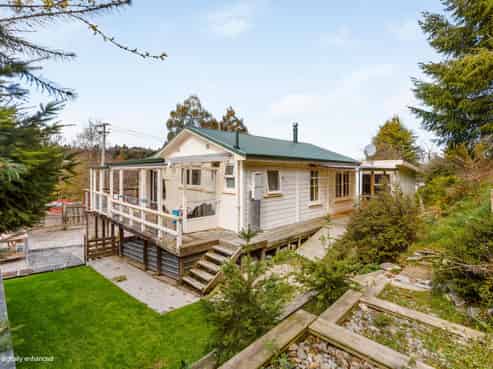 9 Strode Avenue, Naseby
