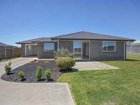 8 Okoreka Road, Glenbrook