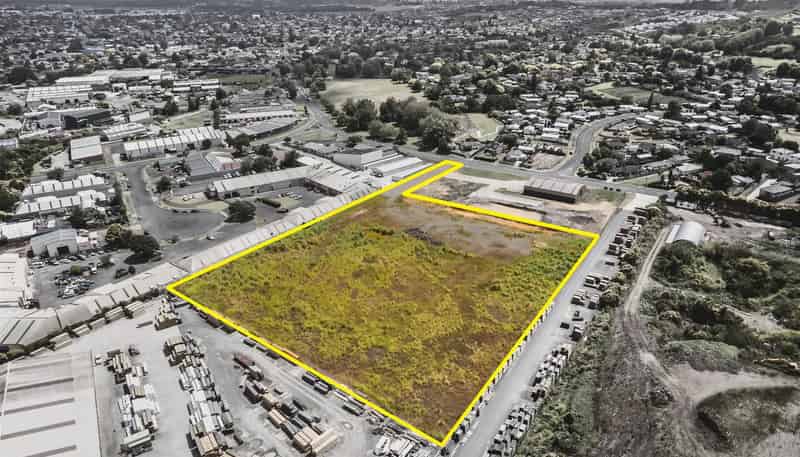  165 Dominion Road, Papakura