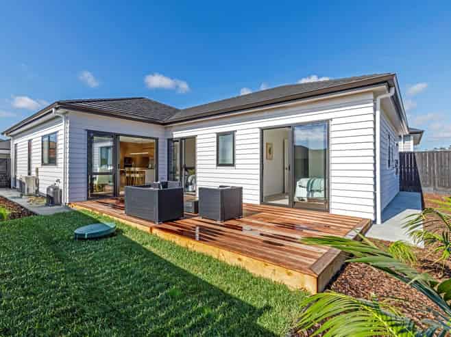 43 Tipu Crescent, Milldale