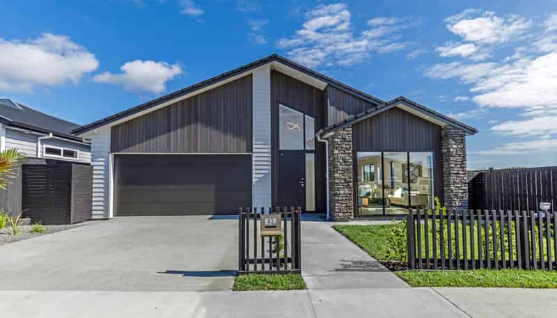 43 Tipu Crescent, Milldale