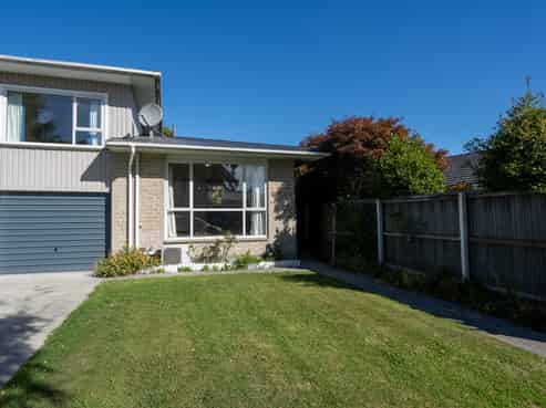 1/4 West-watson Avenue, Hillmorton