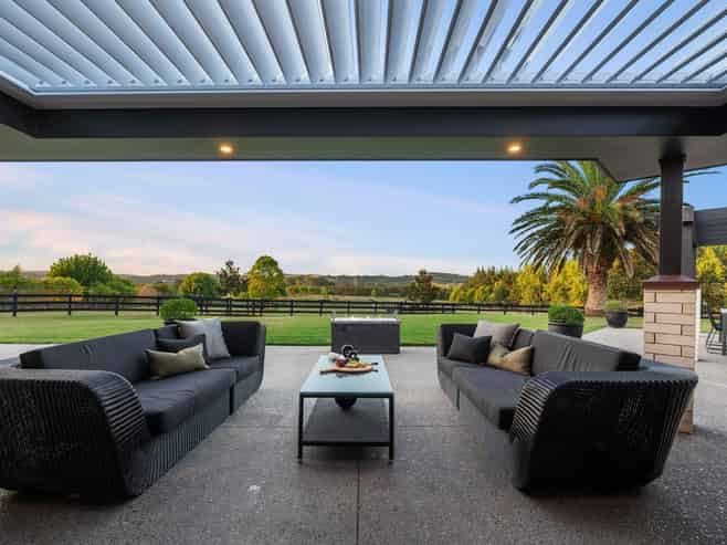  903 Old North Road, Waimauku