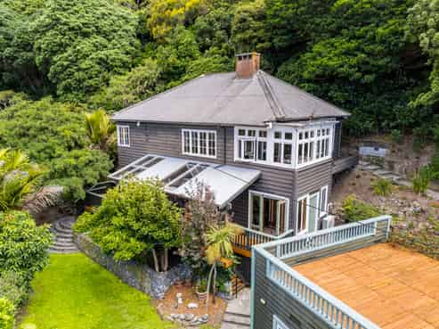 455 Muritai Road, Eastbourne