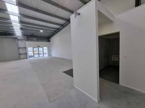 Road facing unit available
