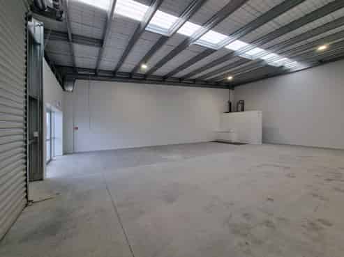 Road facing unit available