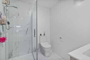 3/66 Longfellow Street, Sydenham
