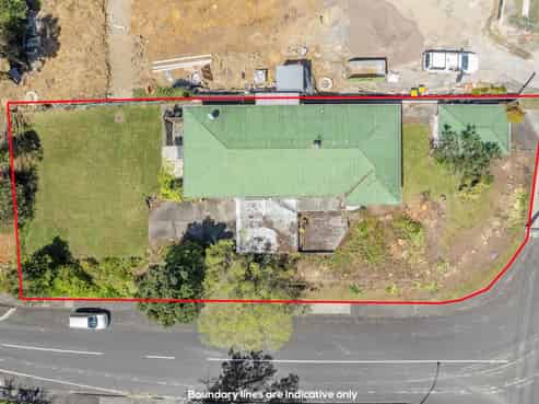 84 Awaroa Road, Sunnyvale