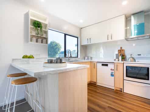 55 Beazley Avenue, Paparangi