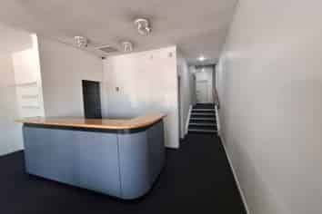 Avondale - Main Road Office/retail