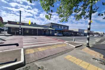 Avondale - Main Road Office/retail