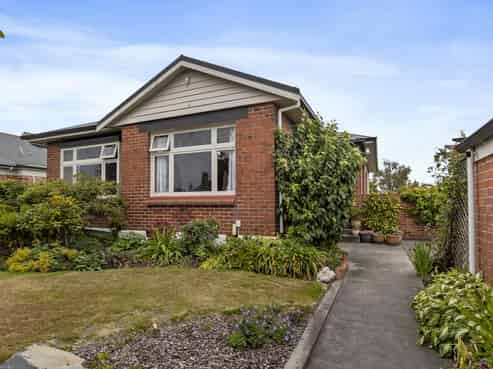 5 Saint George Street, Watlington