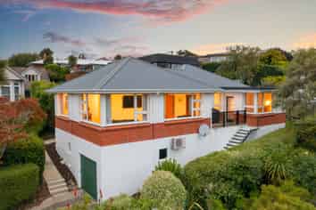 54 Balmacewen Road, Maori Hill