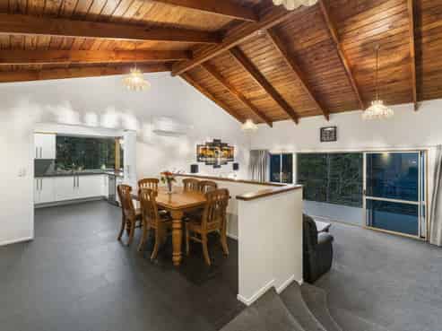 23 Crows Road, Swanson