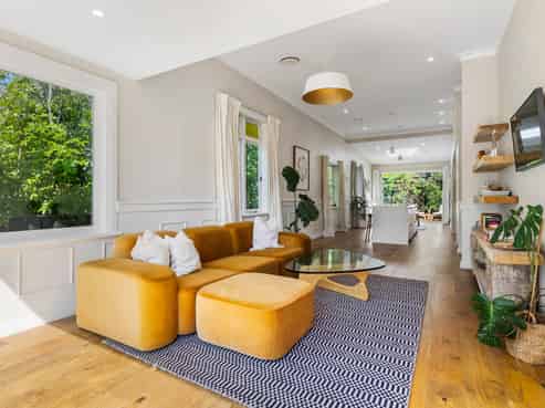32 Third Avenue, Kingsland