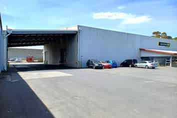 Premium Industrial Warehouse Facility