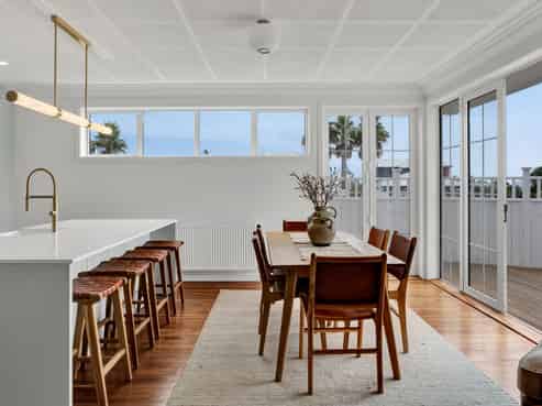 19 Baring Terrace, Strandon