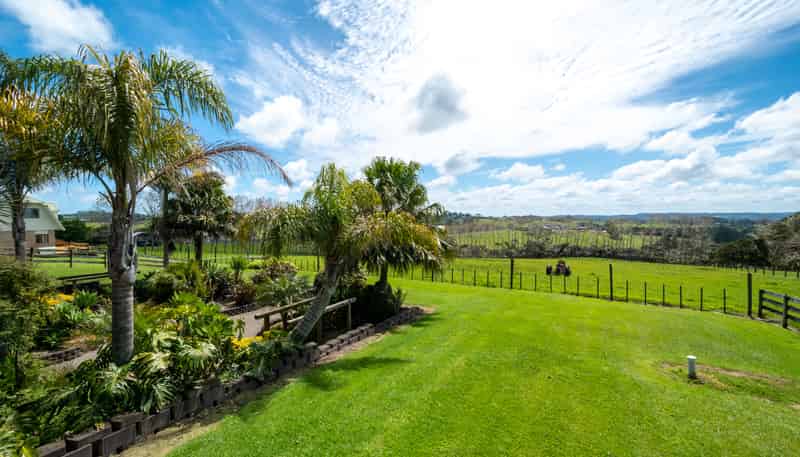 14 Peters Lane, Taupaki