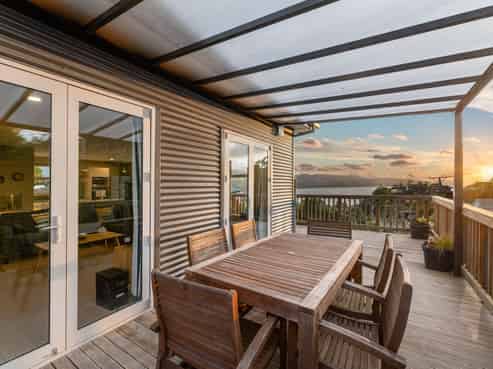 30 Raynbird Street, Company Bay