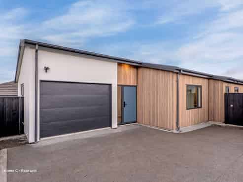 C/74 Edward Street, Lincoln