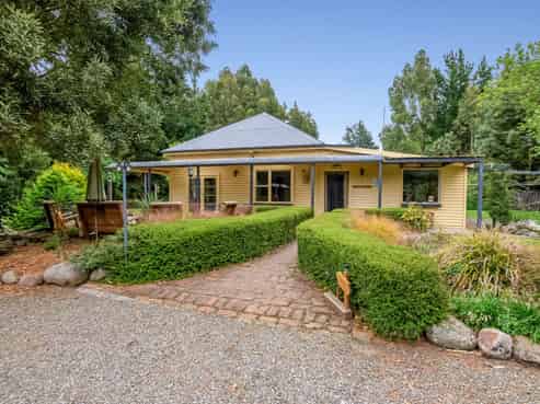 1633 Rakaia Highway, Chertsey