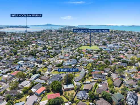 7 Janine Place, Bucklands Beach