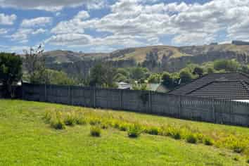 12 Te Kauri Place, Helensville