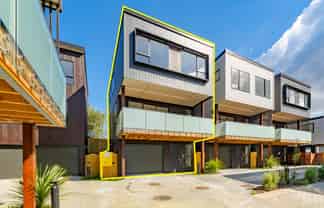 6/36 William Souter Street, Forrest Hill