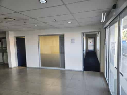 Large Offices for Lease in Industrial Area