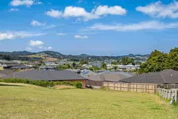 66 Pebble Beach Boulevard, Kamo