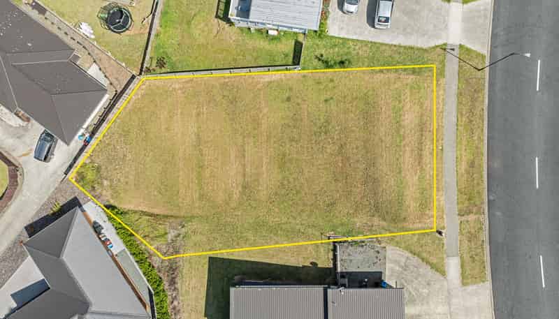 66 Pebble Beach Boulevard, Kamo