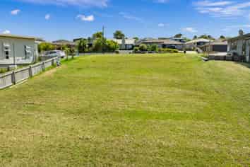 66 Pebble Beach Boulevard, Kamo