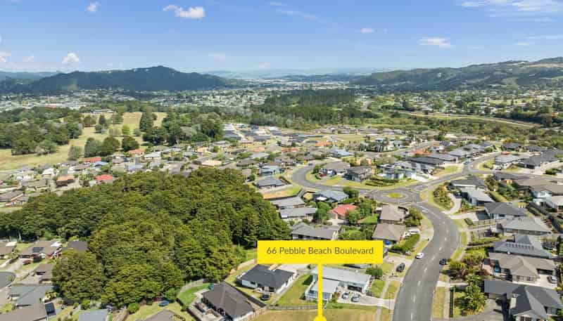 66 Pebble Beach Boulevard, Kamo