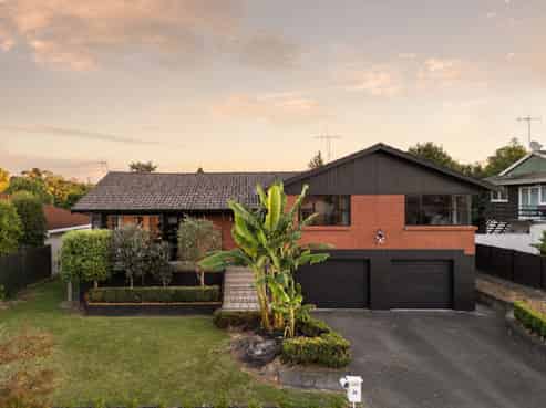 36 Chedworth Avenue, Chedworth
