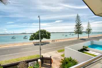 41-42 The Parade, Bucklands Beach