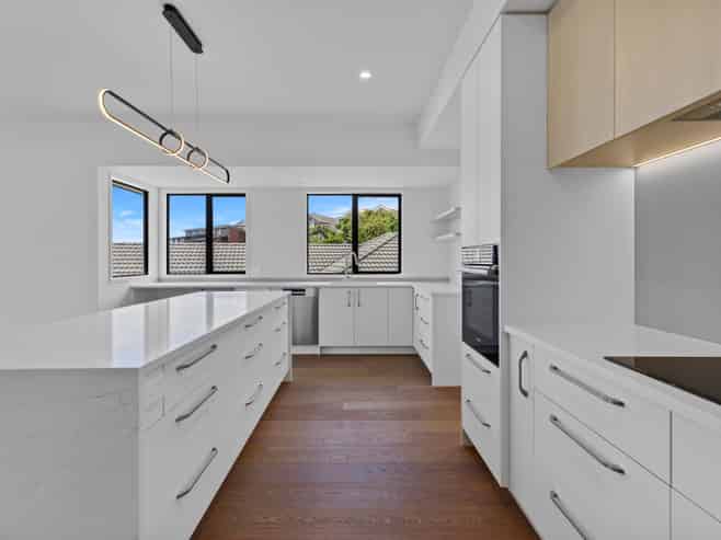 10 Winspear Place, Omokoroa