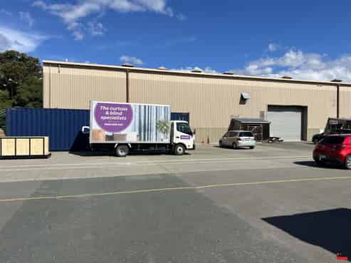 Prime Airport location- 2 Warehouses 
