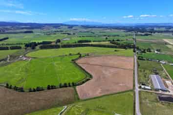 240 Papatotara Road, Papatotara