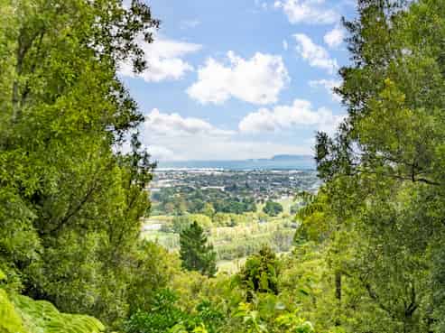 345 Hebden Crescent, Kelson
