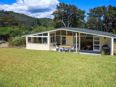 33 Trotter Avenue, Waiomu