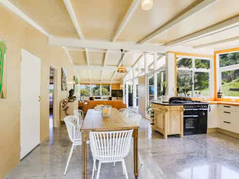 33 Trotter Avenue, Waiomu