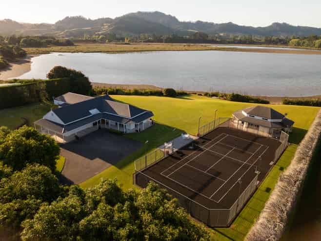 195C Tuapiro Road, Katikati