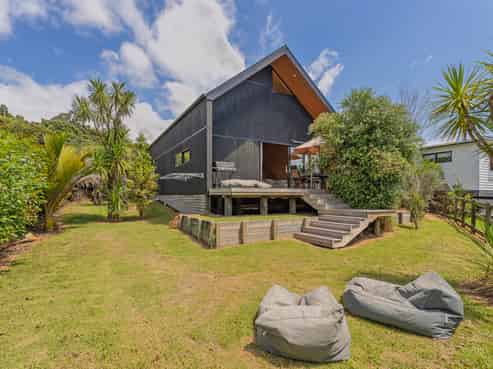 898 Purangi Road, Cooks Beach