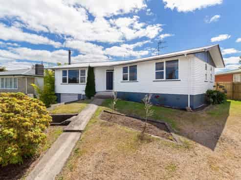 43 Mount View Drive, Mangakakahi