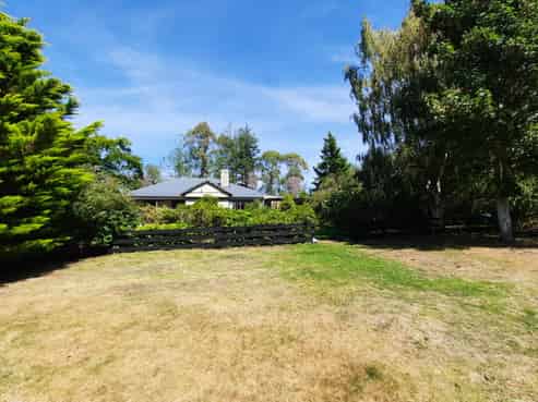 29 Berwick Road, Waihola