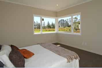 17A Pipitiwai Drive, Helensville
