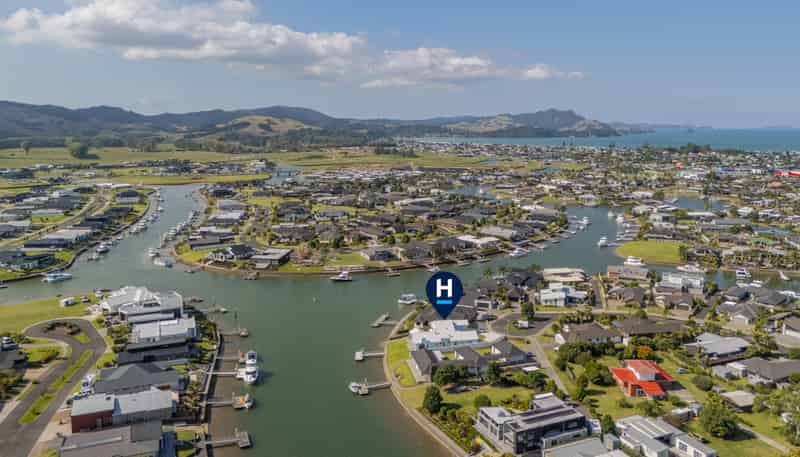 17 Waitotara Way, Whitianga