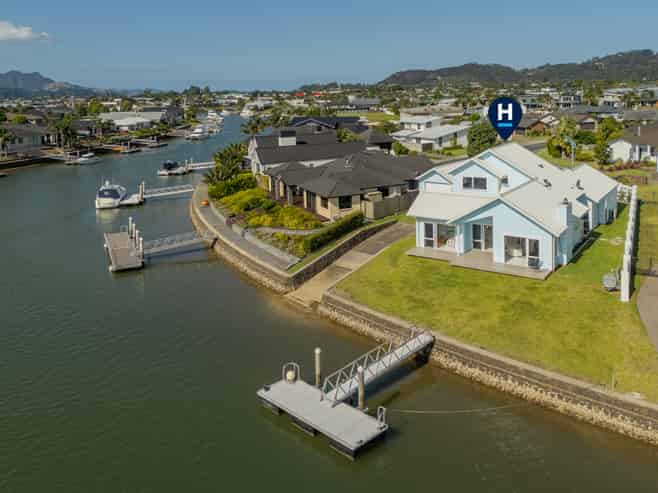 17 Waitotara Way, Whitianga